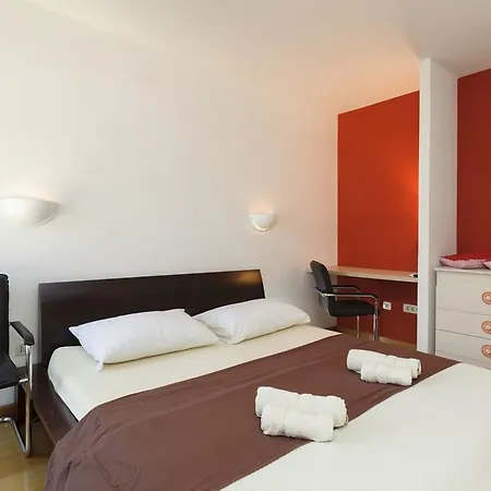 Апартаменты West Coast Penthouse